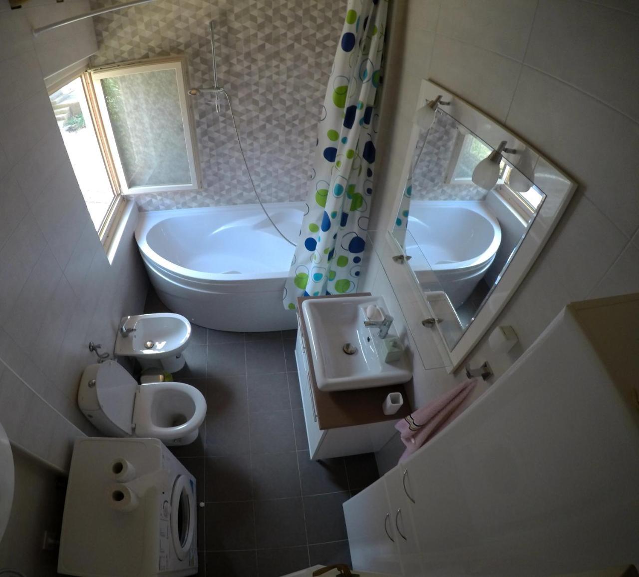 Seastar Eco Apartment Utjeha